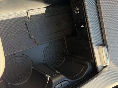 Used 2022 Hyundai Palisade Calligraphy w/ Cargo Package image 22