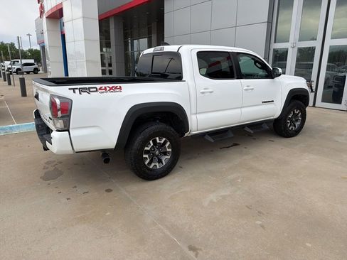 Used 2023 Toyota Tacoma TRD Off-Road w/ Technology Package image 5