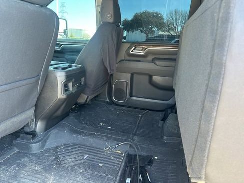 Used 2025 Chevrolet Silverado 2500 LT w/ Safety Package image 9