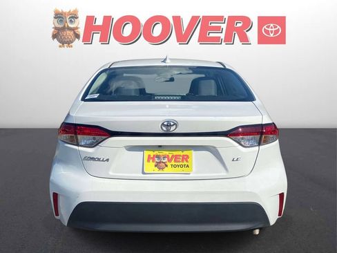 Used 2026 Toyota Corolla LE FWD image 3
