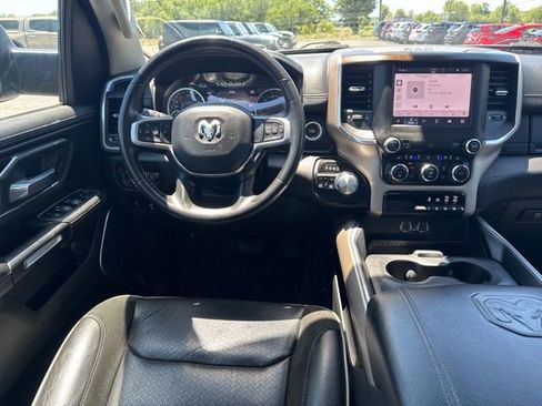 Used 2022 RAM 1500 Laramie AWD/4WD image 23