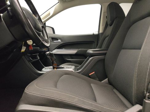 Used 2019 Chevrolet Colorado LT RWD image 17
