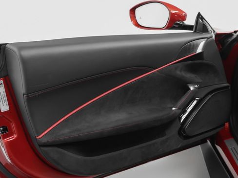 Certified 2022 Ferrari Roma RWD image 77