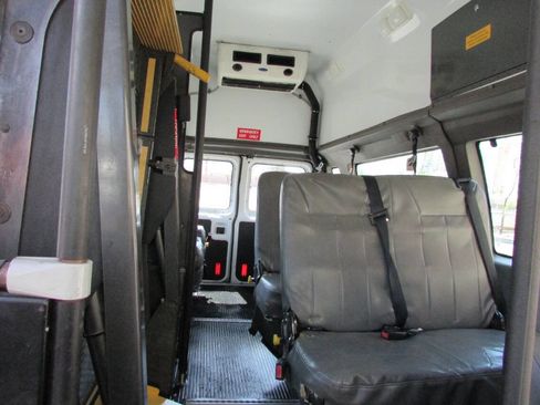 Used 2011 Ford E-350 and Econoline 350 Extended Super Duty w/ PWR Group image 33