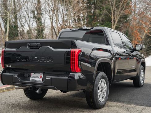 New 2026 Toyota Tundra SR5 image 4
