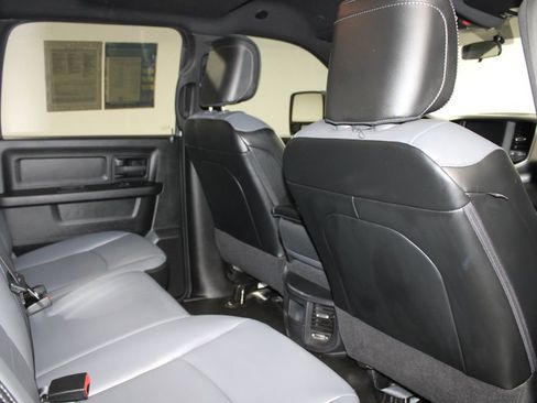 Used 2024 RAM 2500 Tradesman w/ Bed Utility Group image 33