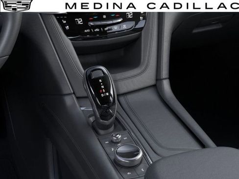 New 2025 Cadillac XT6 Premium Luxury image 24