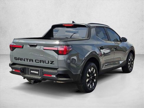 New 2026 Hyundai Santa Cruz SEL FWD image 2