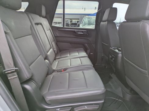 Certified 2025 Chevrolet Tahoe Z71 w/ Comfort Package image 25