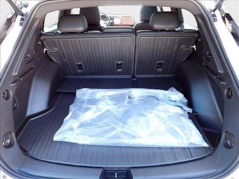 New 2025 Chevrolet Equinox EV RS image 8