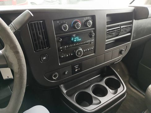 Used 2011 Chevrolet Express 3500 LT w/ LT Preferred Equipment Group image 5