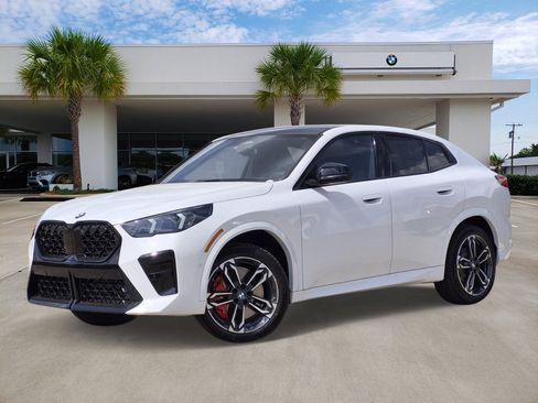 New 2026 BMW X2 xDrive28i w/ Technology Package AWD/4WD image 1