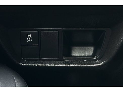 Used 2025 Honda HR-V LX image 43