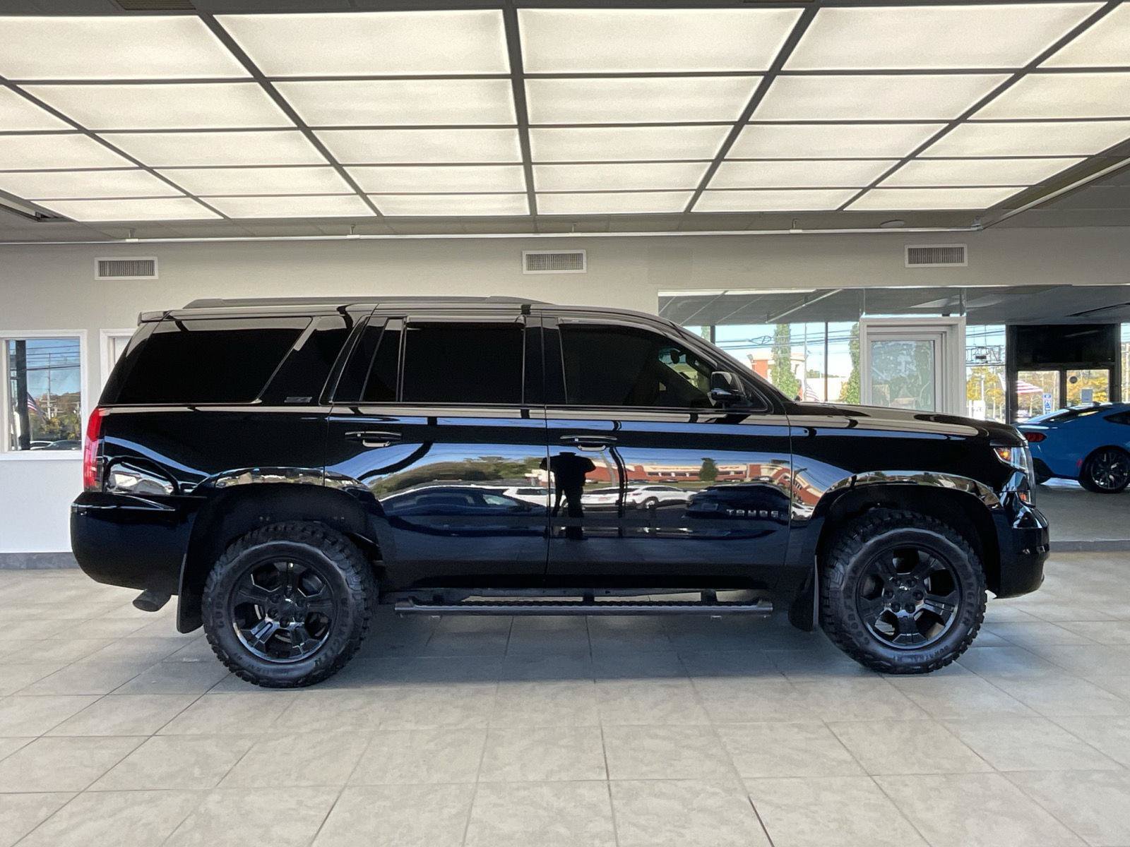 Used 2017 Chevrolet Tahoe LT AWD/4WD image 4