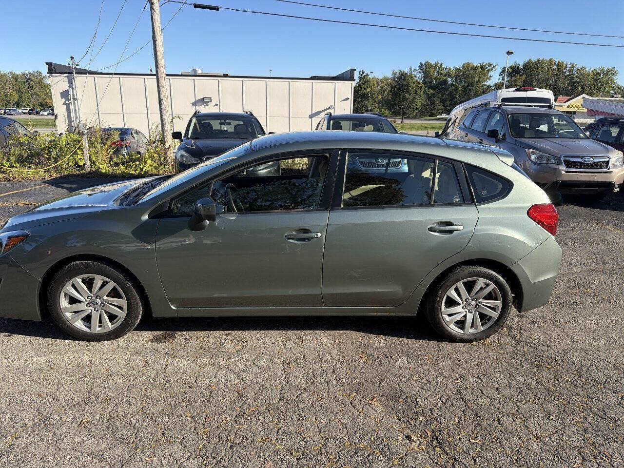 Used 2015 Subaru Impreza 2.0i Premium AWD/4WD image 3
