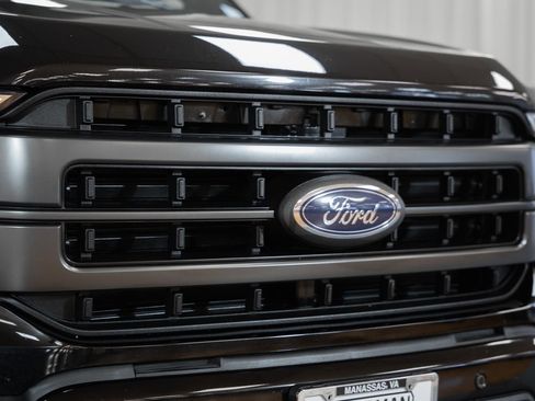 Certified 2023 Ford F150 Lariat w/ Equipment Group 502A High image 13