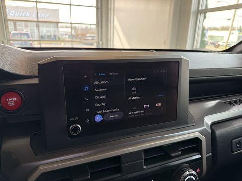 Used 2025 Toyota Tacoma TRD Off-Road image 25