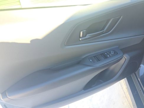 Used 2024 Toyota Prius LE image 12