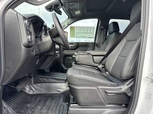 New 2025 GMC Sierra 2500 Pro w/ Convenience Package image 16