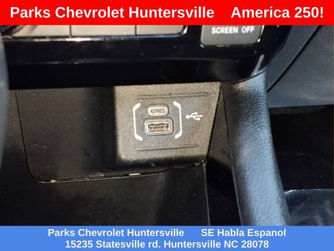 Used 2024 Jeep Compass Trailhawk AWD/4WD image 8