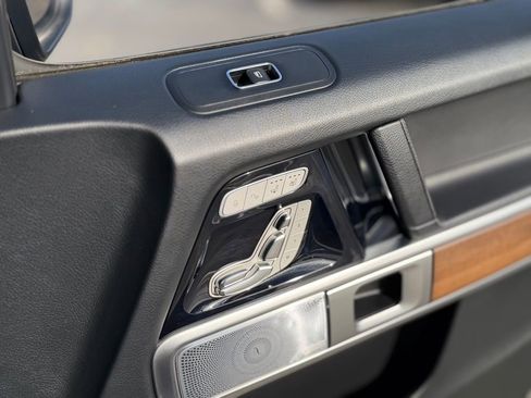 Used 2019 Mercedes-Benz G 550 w/ Seat Comfort Package image 32