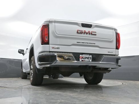 Used 2025 GMC Sierra 1500 SLT AWD/4WD image 38