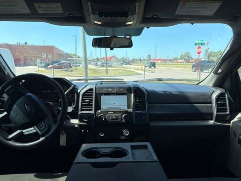 Used 2019 Ford F350 XLT w/ XLT Value Package AWD/4WD image 13