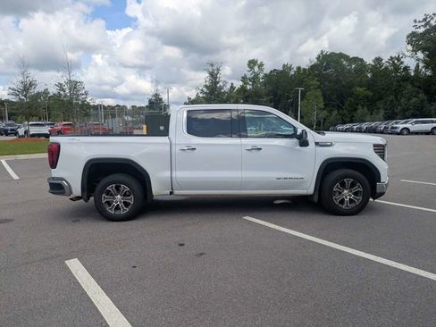 Used 2025 GMC Sierra 1500 SLT AWD/4WD image 2