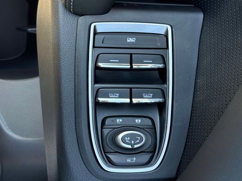 New 2026 Subaru Ascent Limited image 21