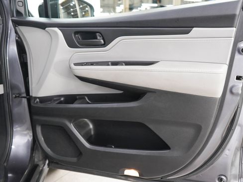 Used 2019 Honda Odyssey EX-L image 9