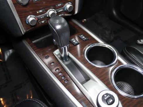 Used 2015 Nissan Pathfinder SL w/ SL Premium Package image 11