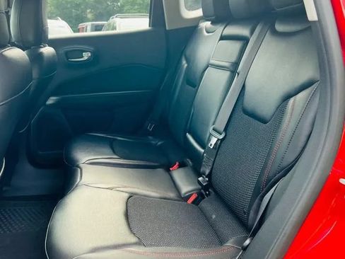 Used 2018 Jeep Compass Trailhawk w/ Safe & Security Group AWD/4WD image 23