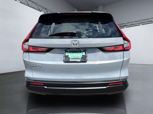 Used 2024 Honda CR-V LX image 6