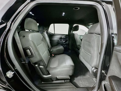 Used 2023 Chevrolet Traverse LT w/ Midnight/Sport Edition AWD/4WD image 29