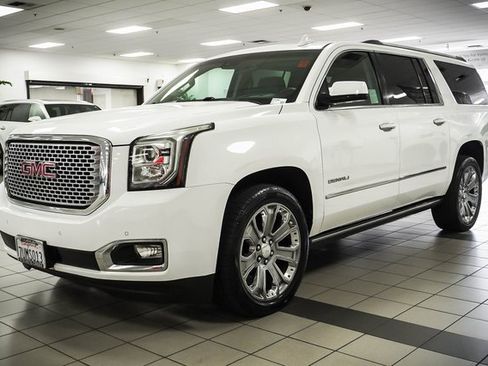 Used 2016 GMC Yukon XL Denali w/ Open Road Package image 3