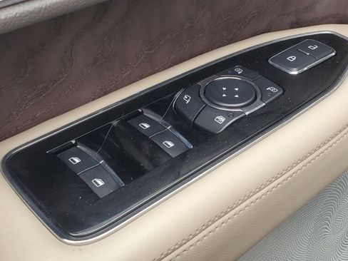 Certified 2024 Lincoln Navigator Reserve AWD/4WD image 9