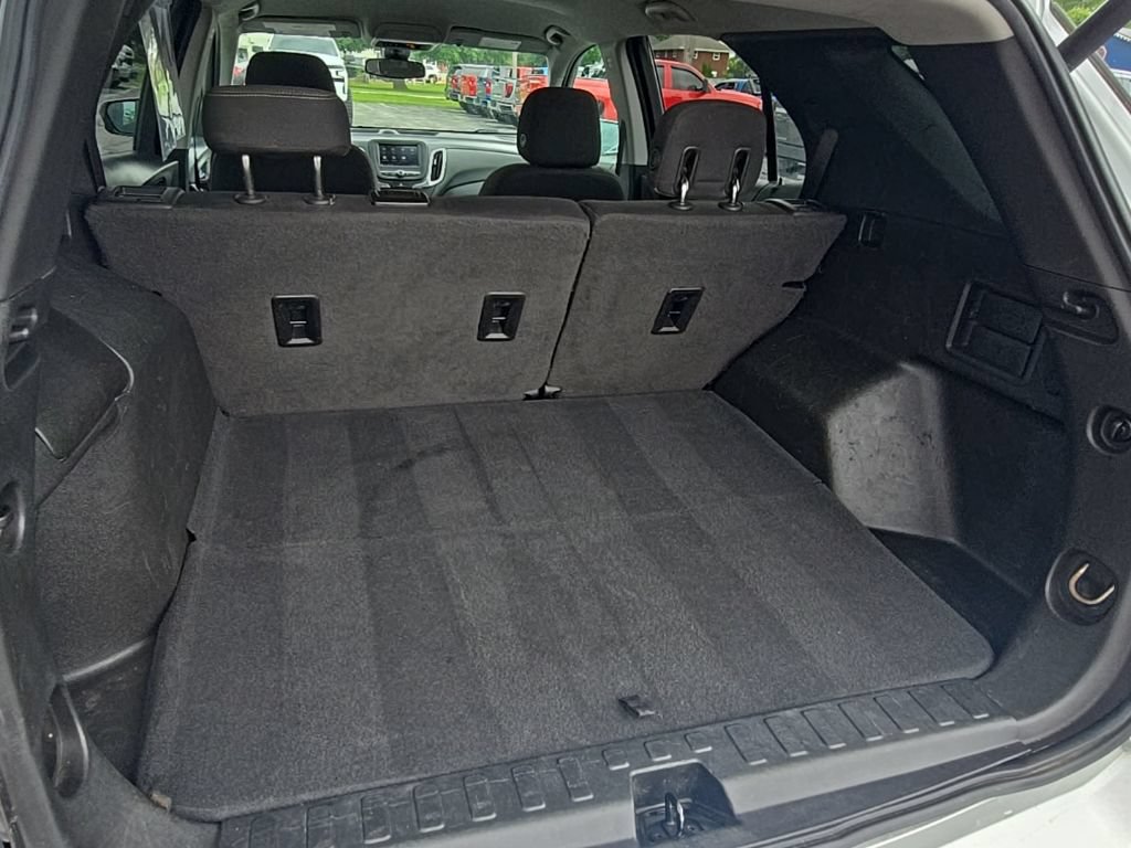 Used 2020 Chevrolet Equinox LT FWD image 17