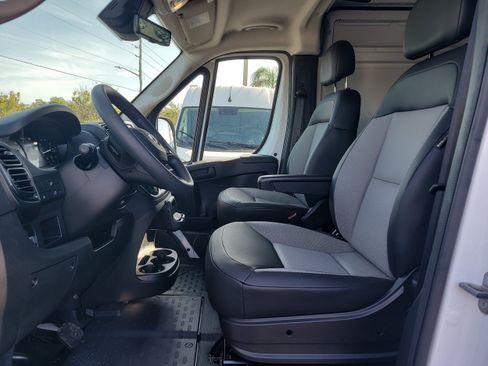 New 2026 RAM ProMaster 3500 w/ Safety Group FWD image 15