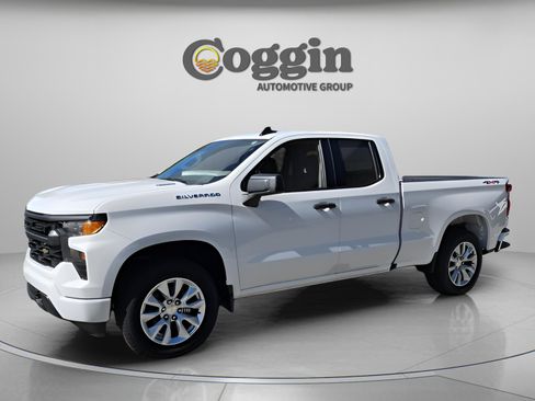New 2026 Chevrolet Silverado 1500 Custom image 1