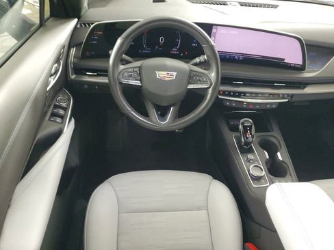 Used 2024 Cadillac XT4 Sport image 14