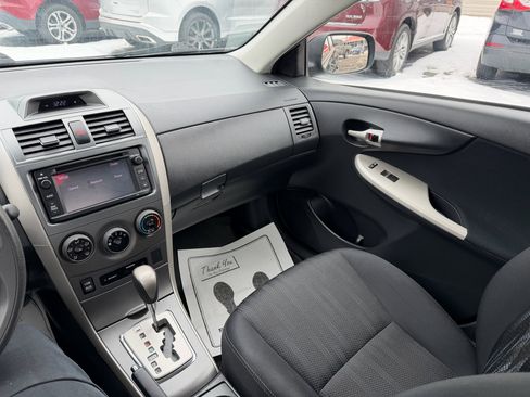 Used 2013 Toyota Corolla S Special Edition image 11