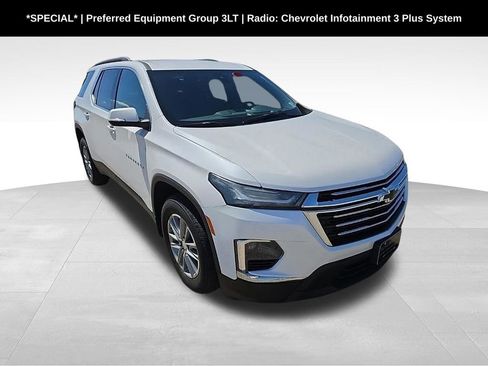 Used 2023 Chevrolet Traverse LT w/ LPO, Floor Liner Package AWD/4WD image 1