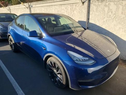 Used 2020 Tesla Model Y Performance AWD/4WD image 2