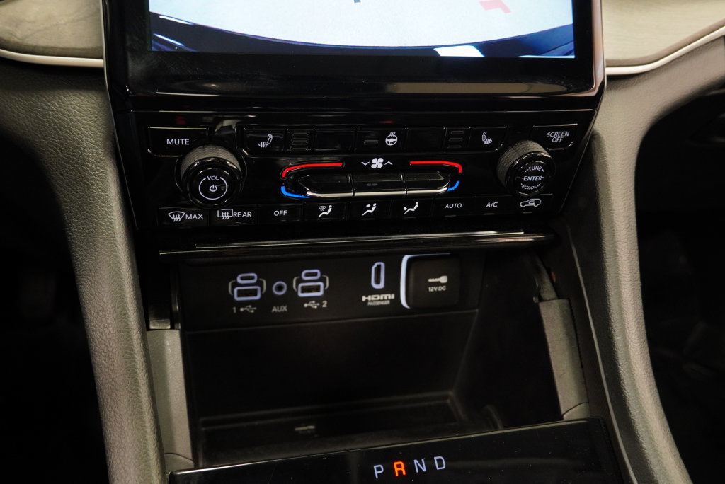 Certified 2023 Jeep Grand Cherokee 4WD 4xe image 32