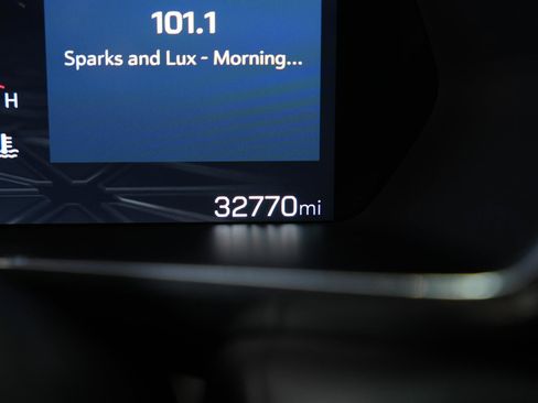 Used 2024 GMC Canyon Elevation w/ Convenience Package RWD image 29