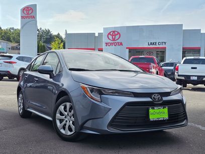 New 2026 Toyota RAV4 SE