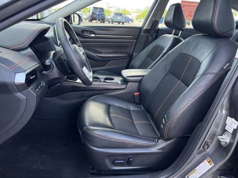Certified 2022 Nissan Altima 2.5 SR image 19