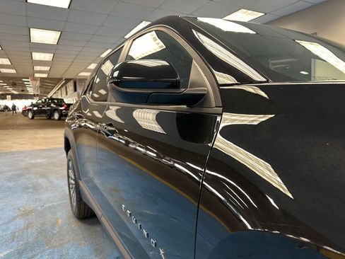 Certified 2025 Chevrolet Equinox LT image 4