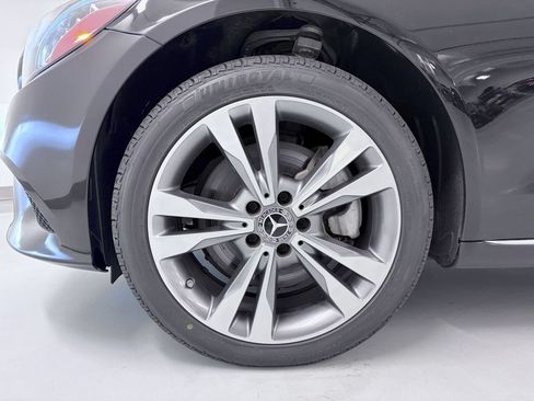 Used 2021 Mercedes-Benz C 300 4MATIC Sedan image 10