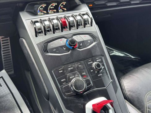 Used 2018 Lamborghini Huracan LP 580-2 RWD image 66